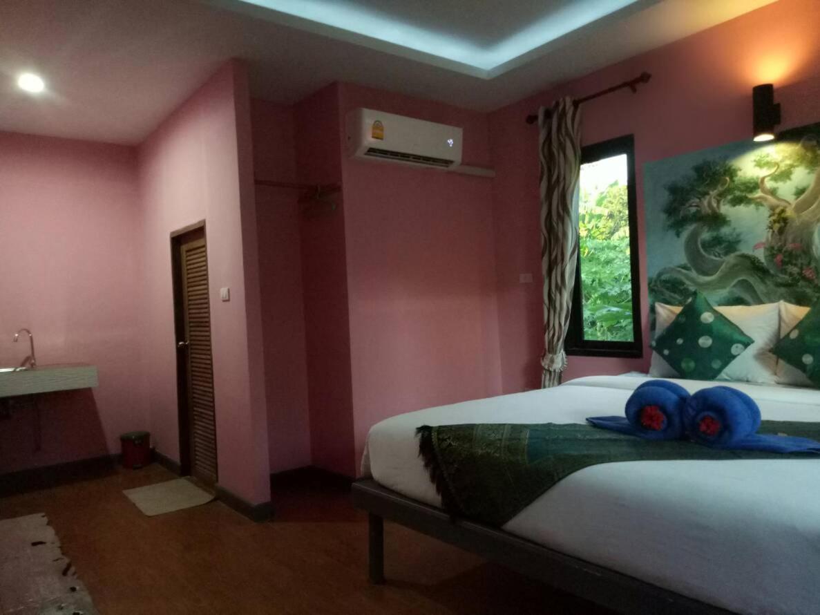 Baan Reenaa Lanta Ko Lanta Buitenkant foto